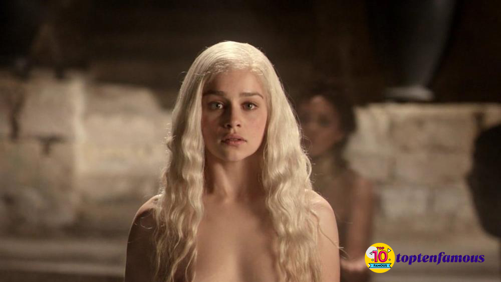 Emilia Clarke Then and Now: Fom the Great "Dragon Mother" to the Queen of Rom-Com